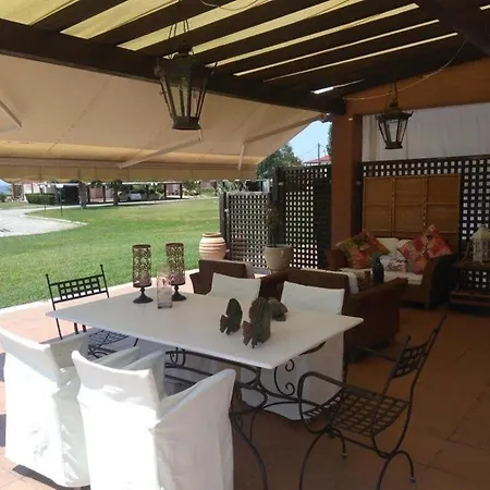 Enjoy Panoramic Sea Views In The Halkidiki Peninsula